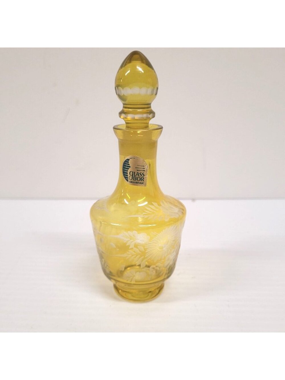 Czech Republic Glass Bor Ambem Bohemian Cut to Clear Perfume Bottle Daisy 5 1/2"
